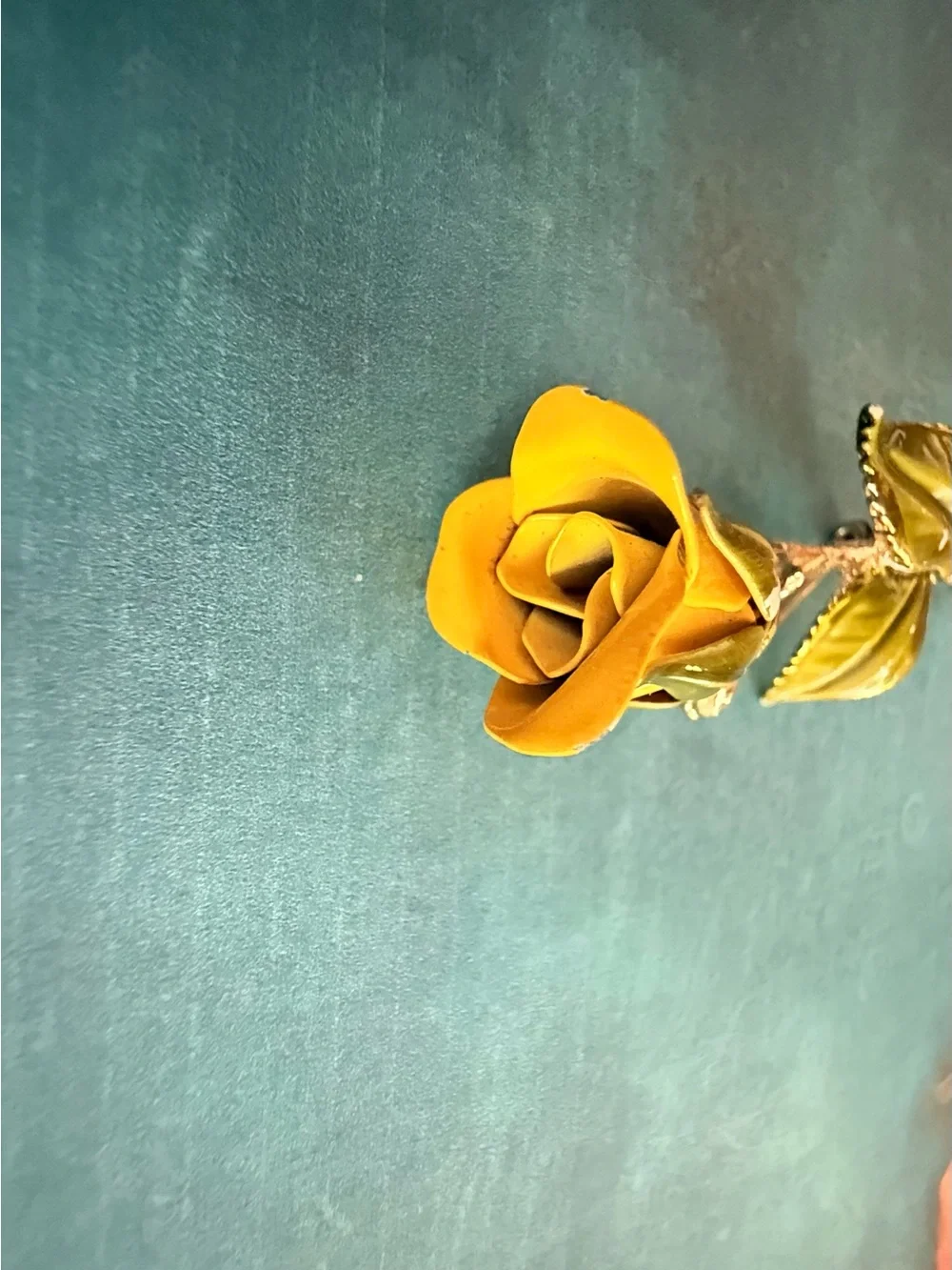 N/A delicate yellow